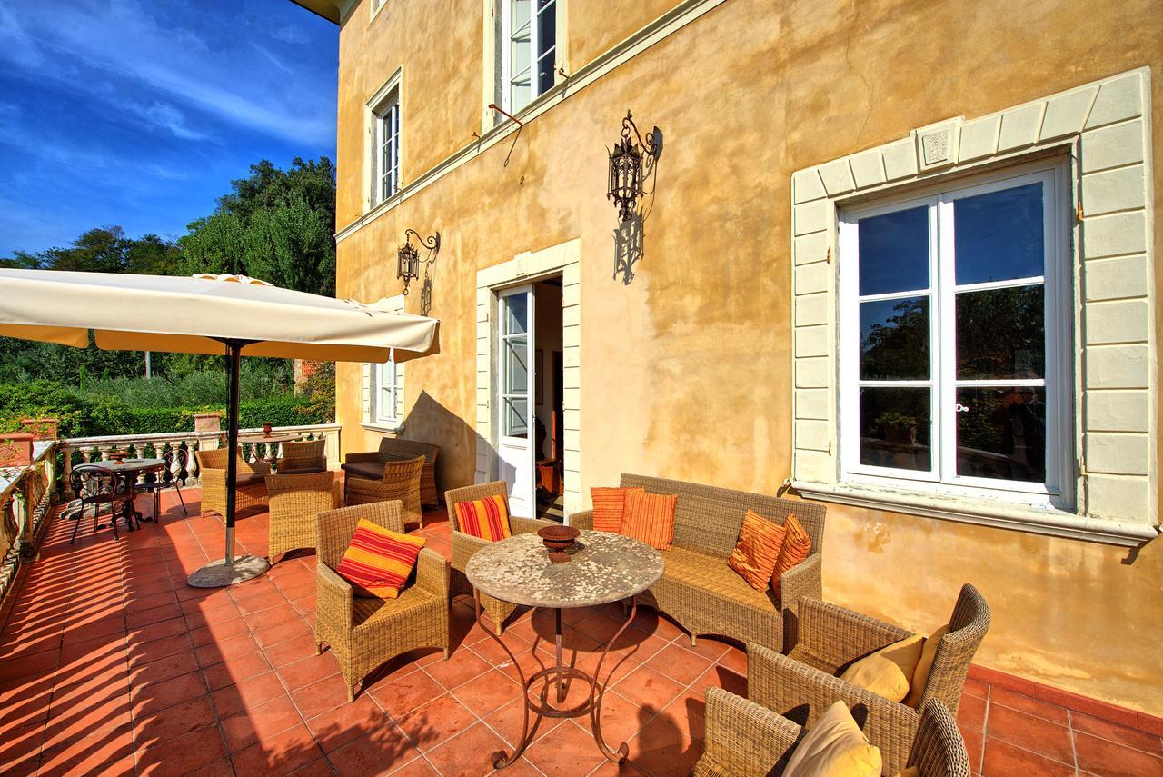 Villa Fiamma By Posarellivillas Piaggiori Екстер'єр фото