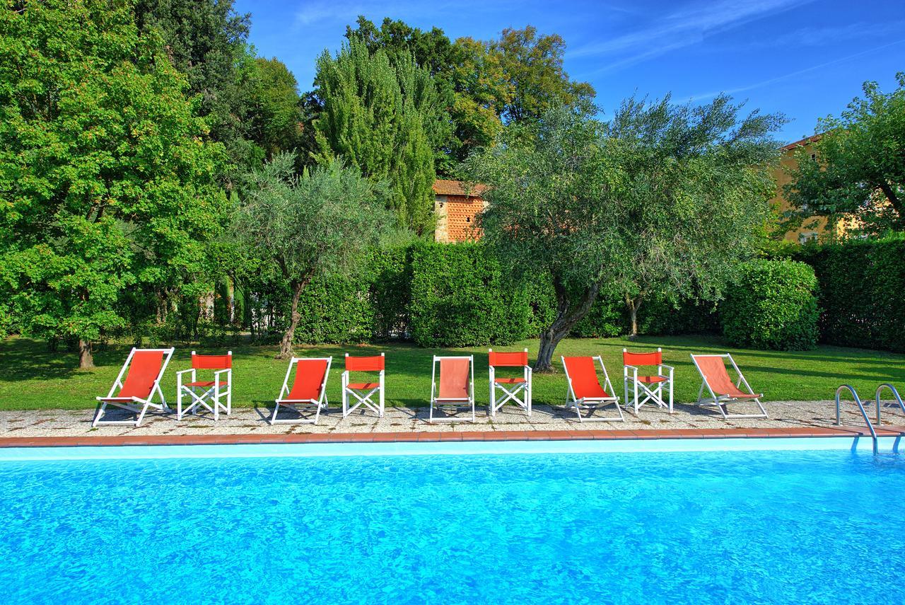 Villa Fiamma By Posarellivillas Piaggiori Екстер'єр фото