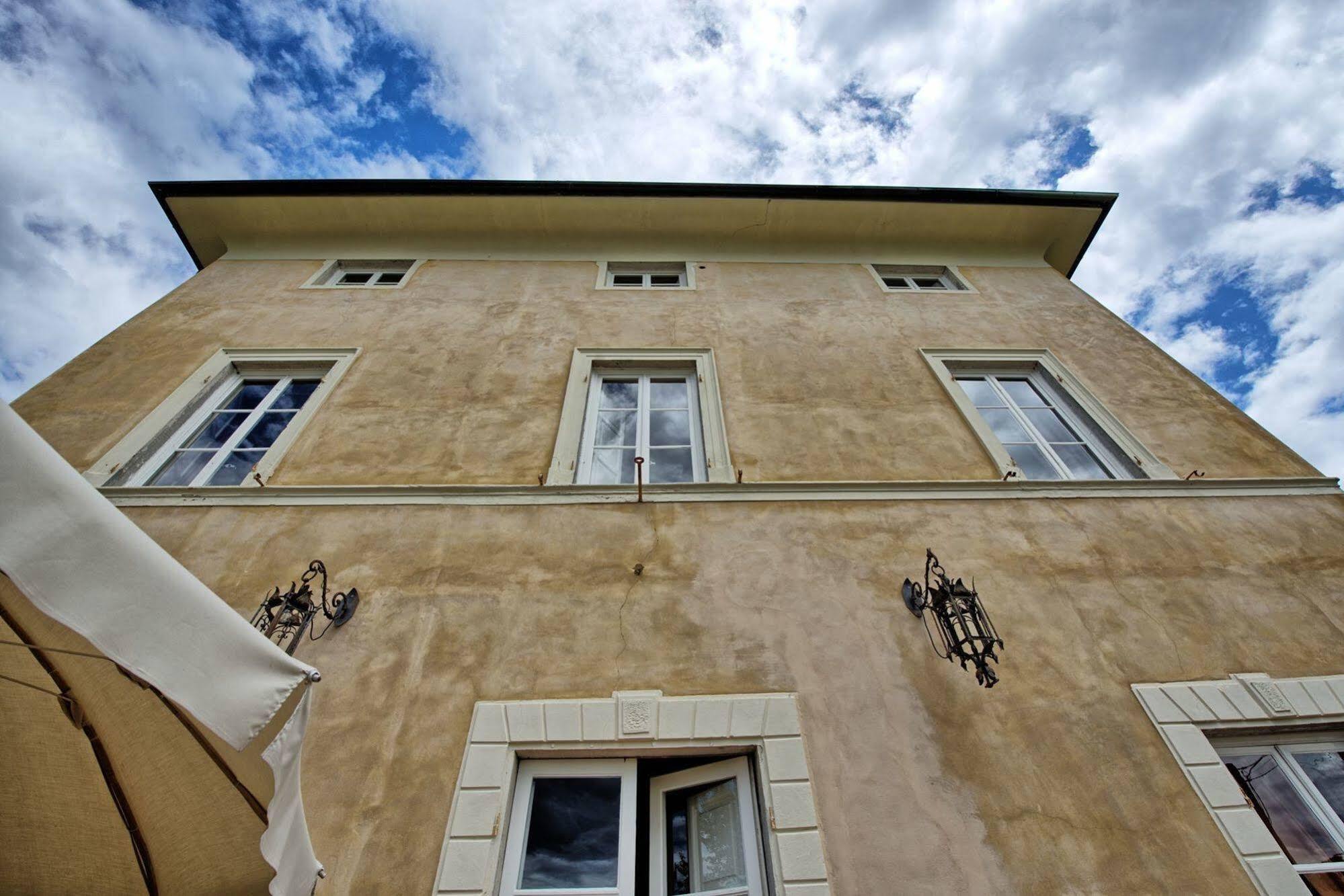 Villa Fiamma By Posarellivillas Piaggiori Екстер'єр фото