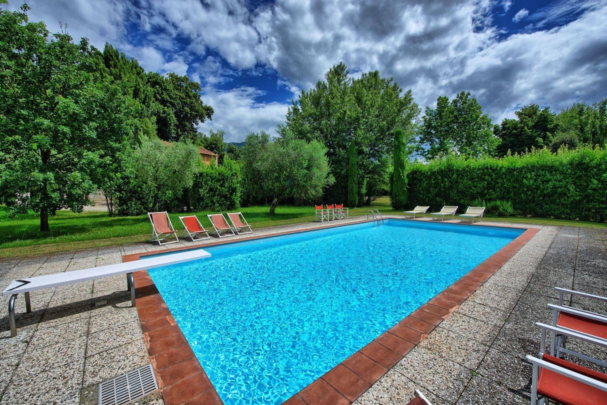 Villa Fiamma By Posarellivillas Piaggiori Екстер'єр фото